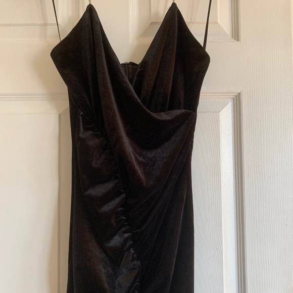 ZARA Velvet low cut, ruching, High slit dress, Xs-Sm - Picture 4 of 8